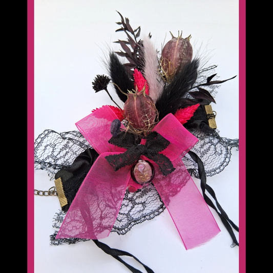 Dried Flower Lace Wrist Corsage